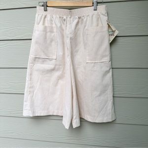Culottes wide leg cream size 16 vintage